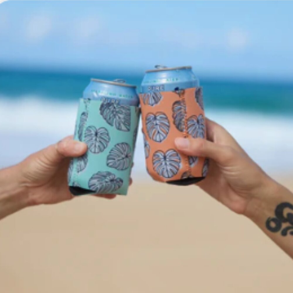 Beachly Cheers Can Cooler 2 Pack